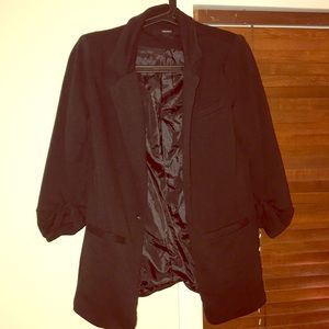 Black blazer! Can never have enough!